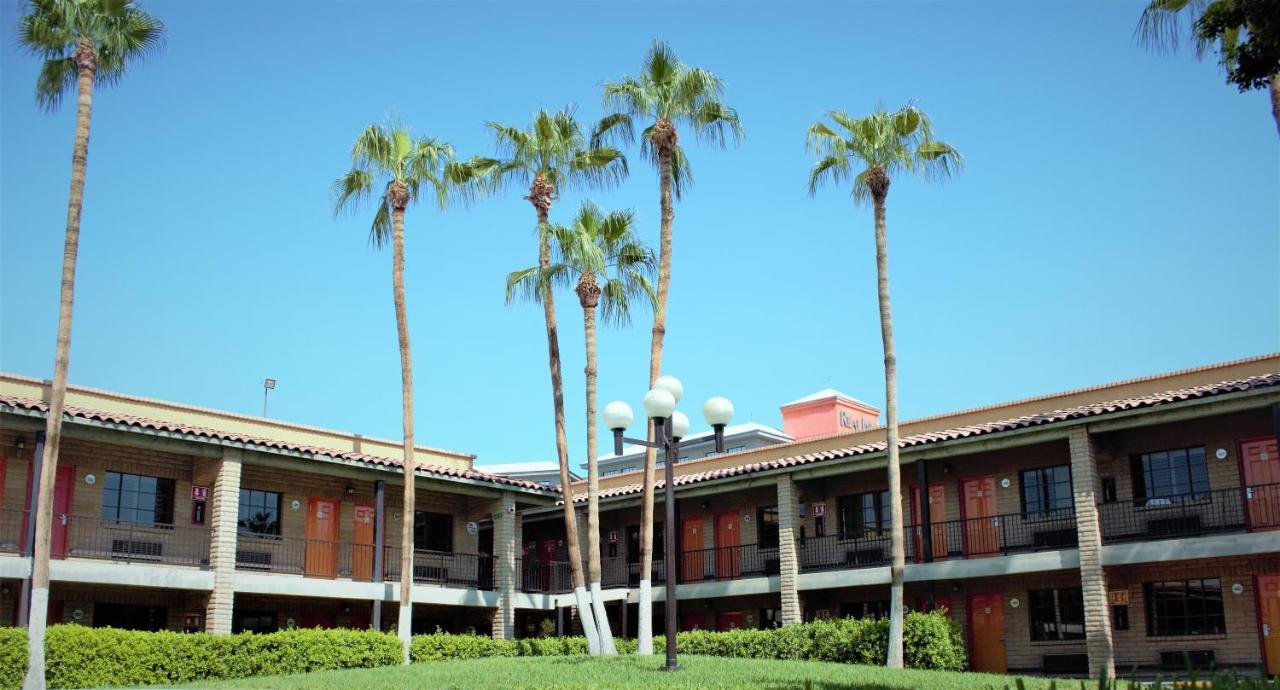 Hotel Colonial Mexicali Luaran gambar